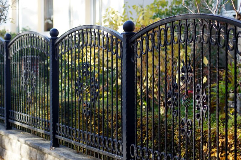 Metal Fence Construction in Kansas City, MO